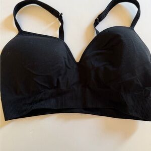 Athleta Black Seamless Bra